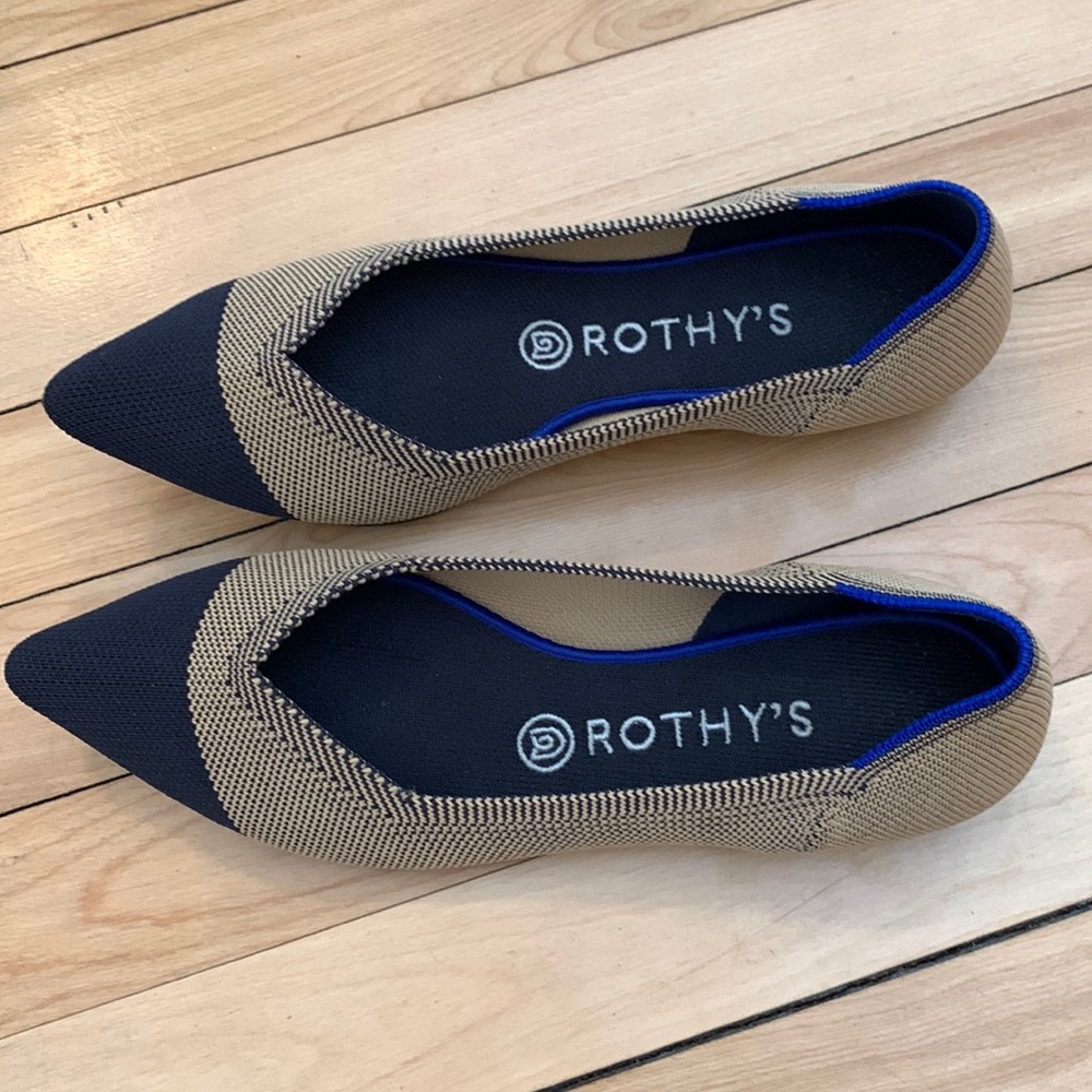 Rothy’s Black and Tan Pointed Toe 8.5